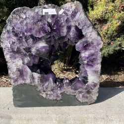 Amethyst Dark purple 19.3 Pounds From Brazil New 