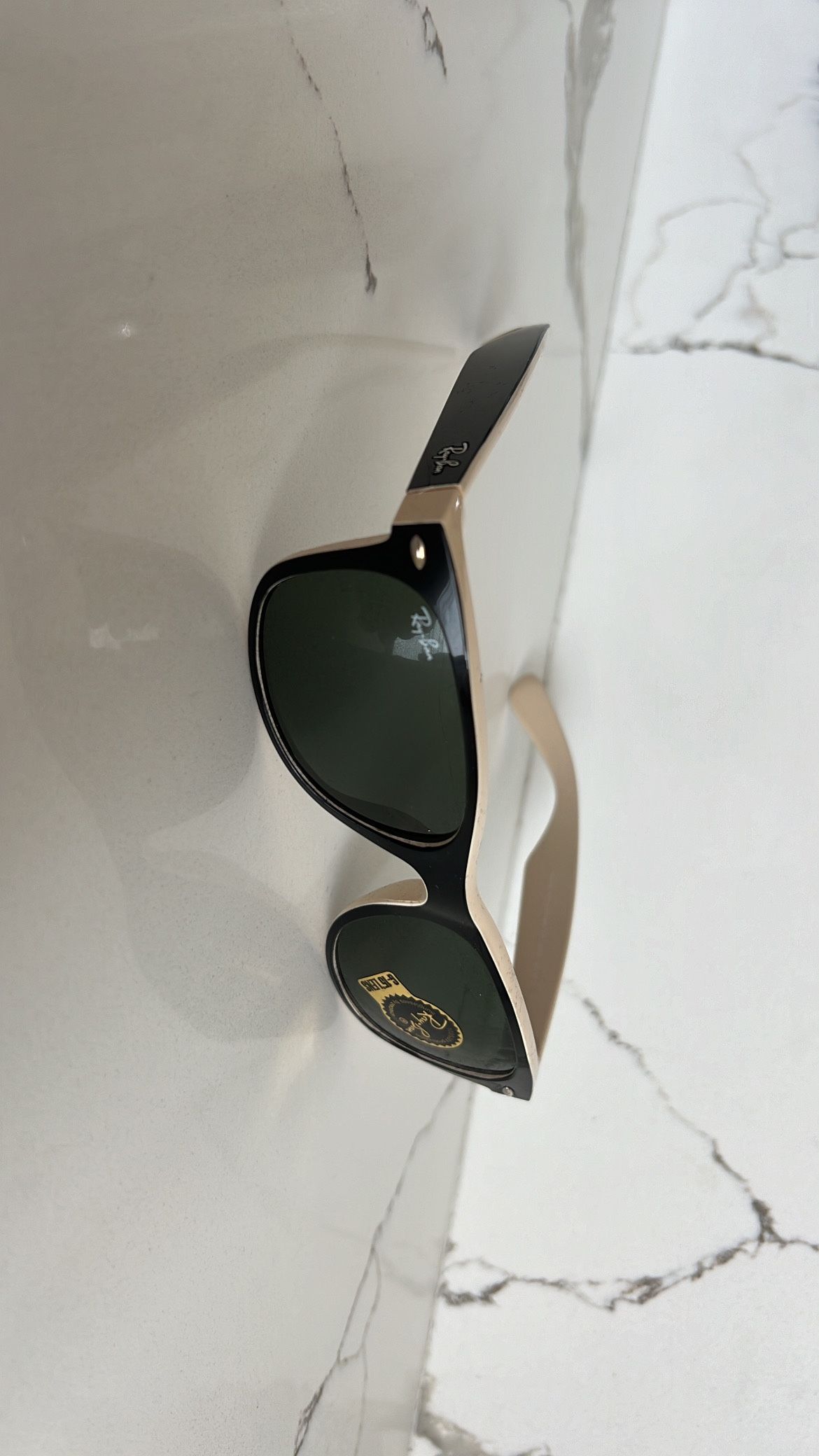 Ray Ban
