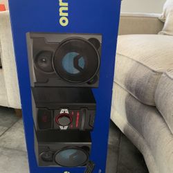cd stereo system 
