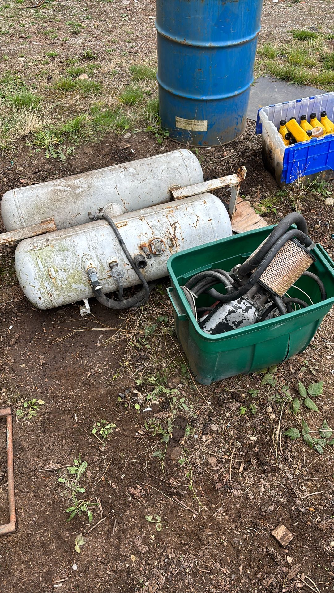Propane converter kit for making a GMC car vehicle use propane