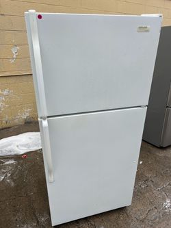 Whirlpool white top freezer refrigerator -free delivery