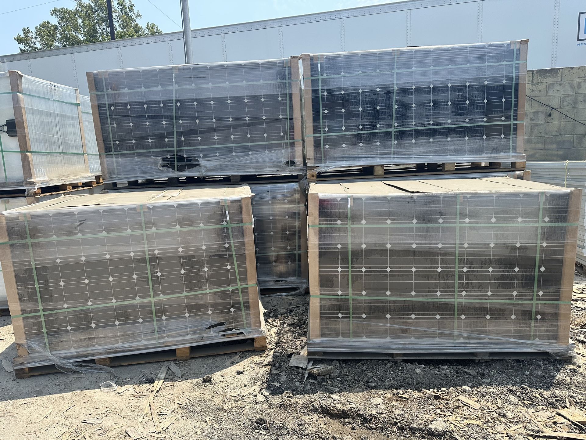 Used CanadianSolar 245w solar panels