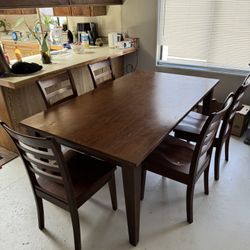 Dining Room Table With Chairs
