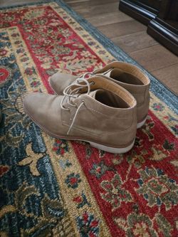 Men's Shoes Size 10.5