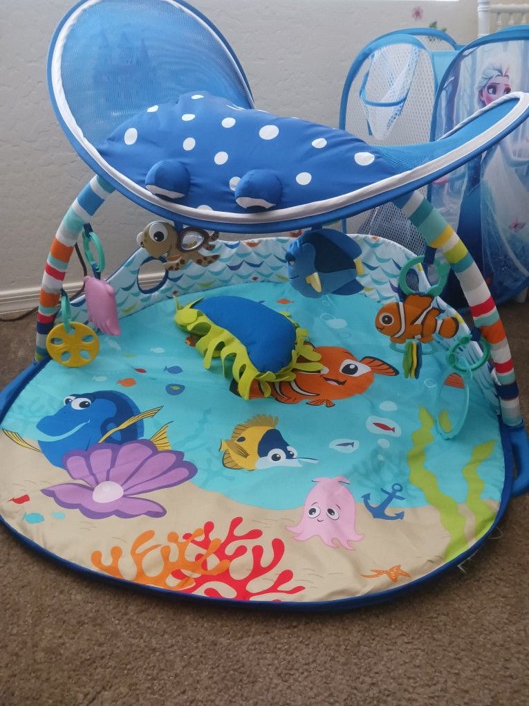 Finding Nemo Playmat