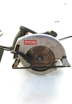 Ryobi saw