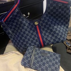 Authentic Gucci Giglio Large Tote Bag 