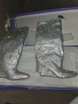 Women shoes size 6