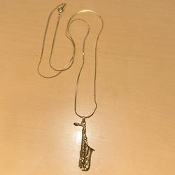 Gold Tone Saxophone Pendant Necklace Music Theme Cable Chain Charm