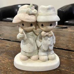 Precious Moments Figurines 