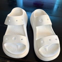 Croc Platform sandal