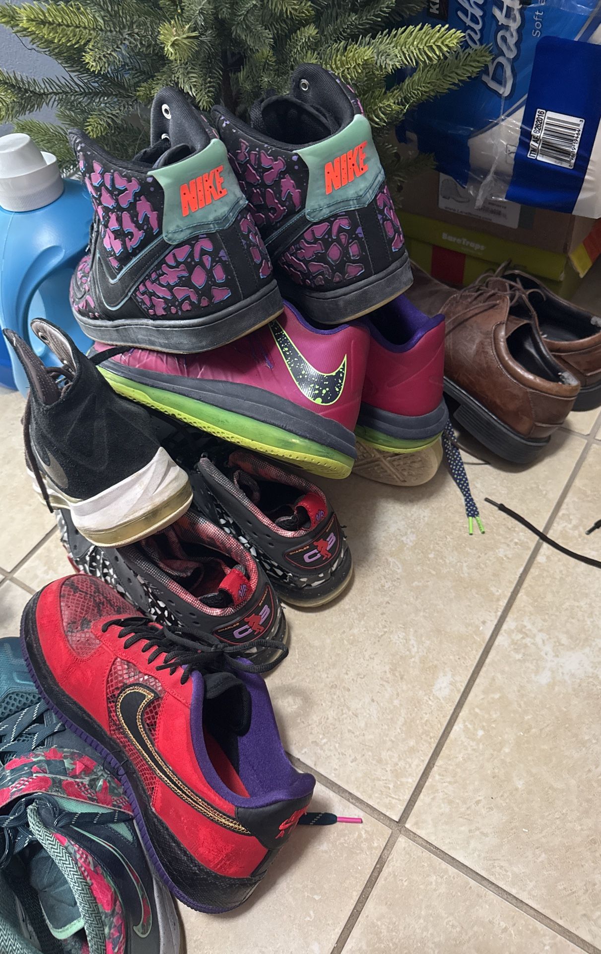 Shoes 10.5 11 All 7 Pairs For $120