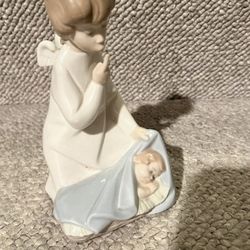 Lladro Baby Sleeping