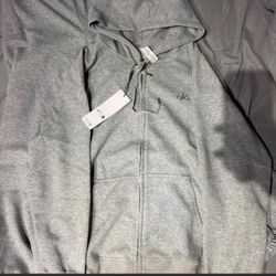 Ao hoodie - medium