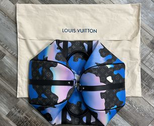 Louis Vuitton Keepall Bandouliere Monogram 50 Prism for Sale in San  Antonio, TX - OfferUp