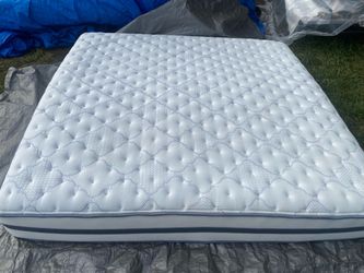 King Beautyrest Mattress
