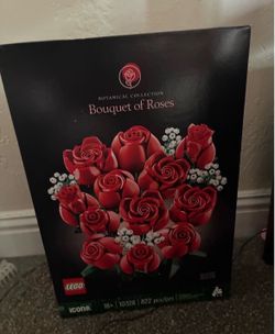 Brand New Lego Rose Set
