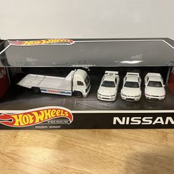 Hotwheels Premium Nissan GTR Box Set