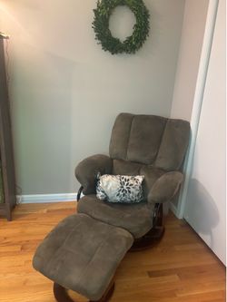 Comfortable Swivel Recliner with Matching Ottoman – $75 (OBO)