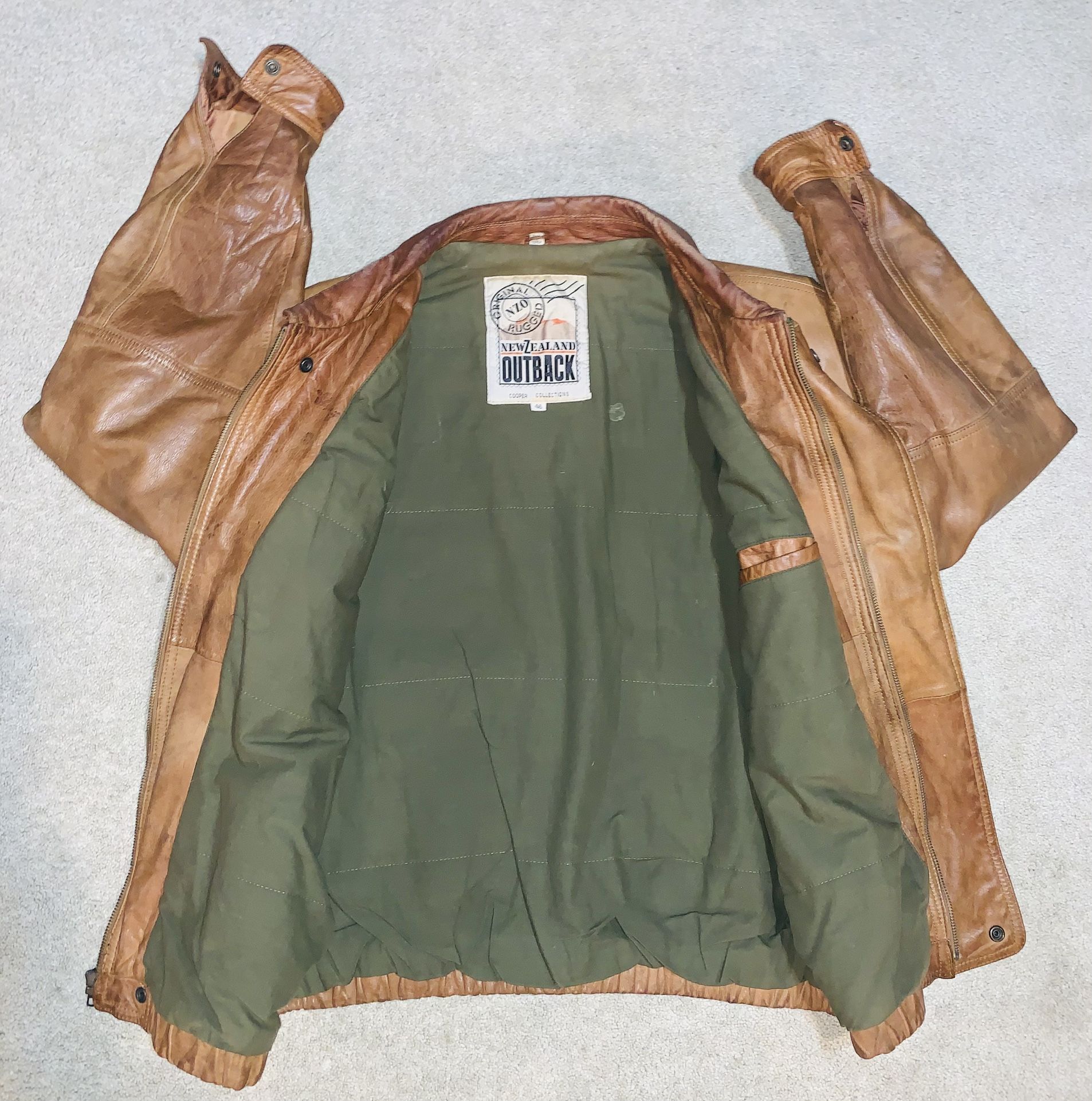 LEATHER JACKET - Vintage - LG - Cooper Collections New Zealand Outback