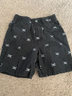 3T skull shorts