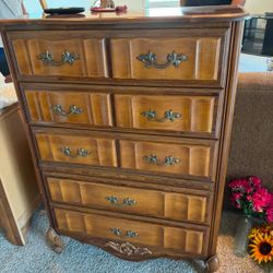  Solid Wood dresser