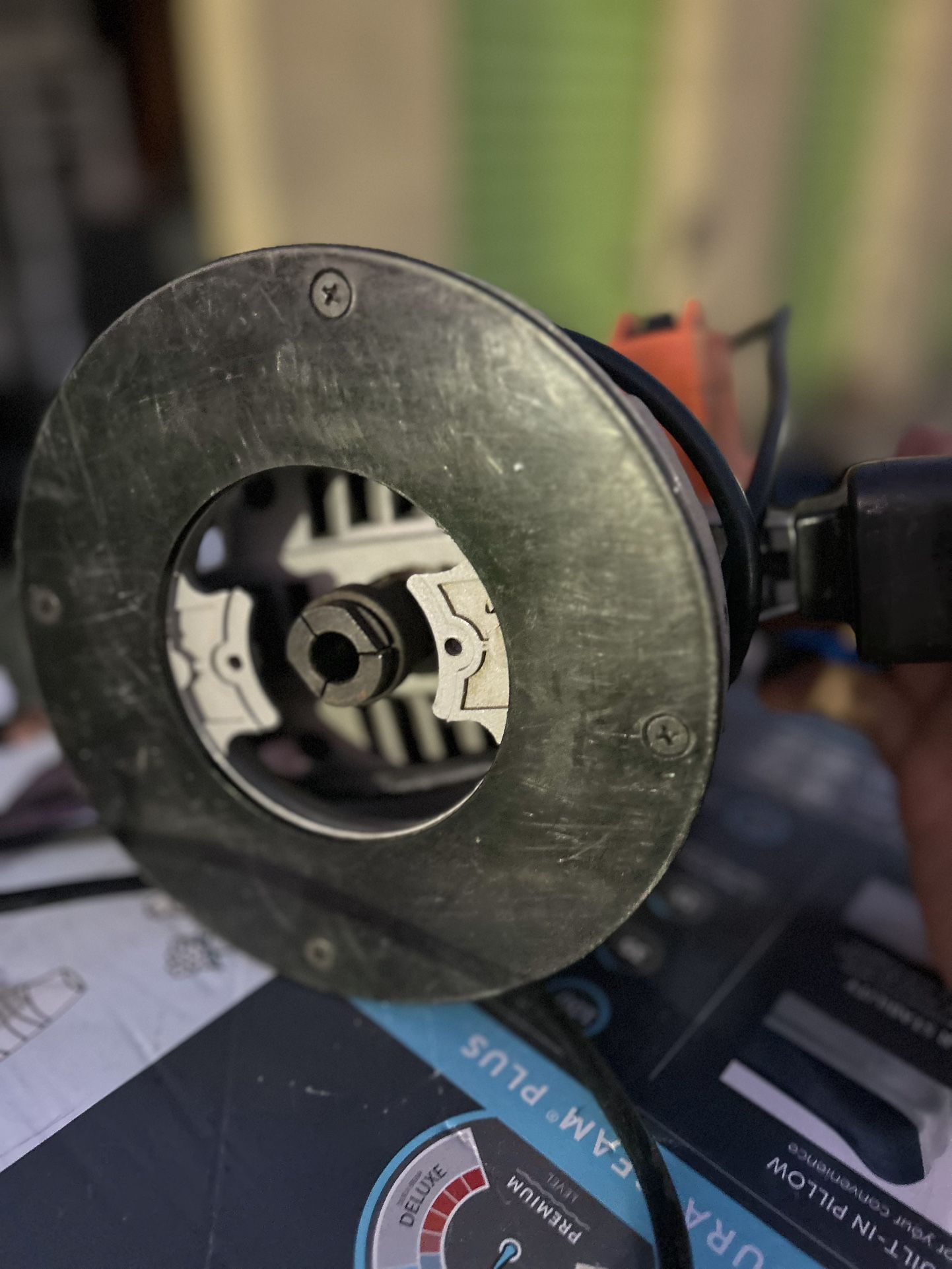 1 3/4 Plunge Router With Brake