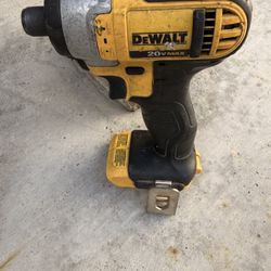 DeWalt Atomic 20V Max Cordless Brushless Compact 1/4 In Impact Driver Tool Only No Battery Include $95