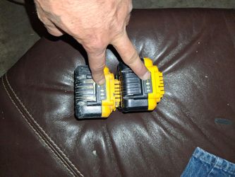 Dewalt 6ah 20v batteries
