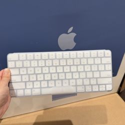 Brand New Apple Magic Keyboard (USB–C Port) in Blue Purple - US English