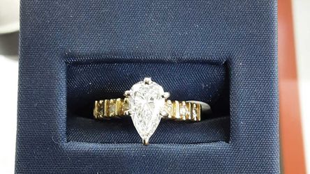 Yellow Gold 14k (.585) 3.1 grams Size 8