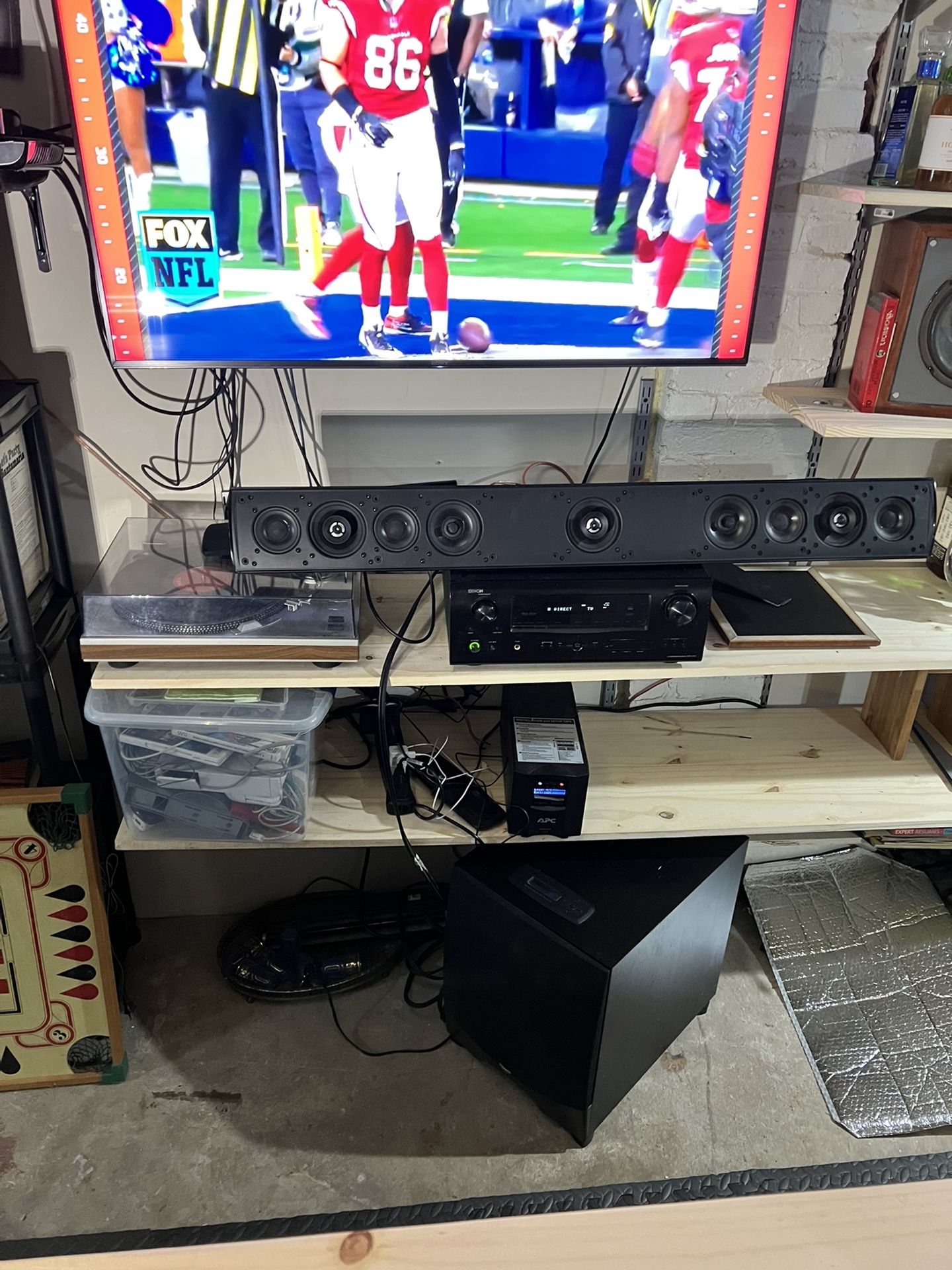 Definitive Technology Speaker Bar