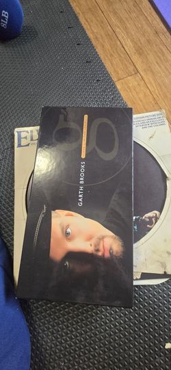 Garth Brooks Limited Series 