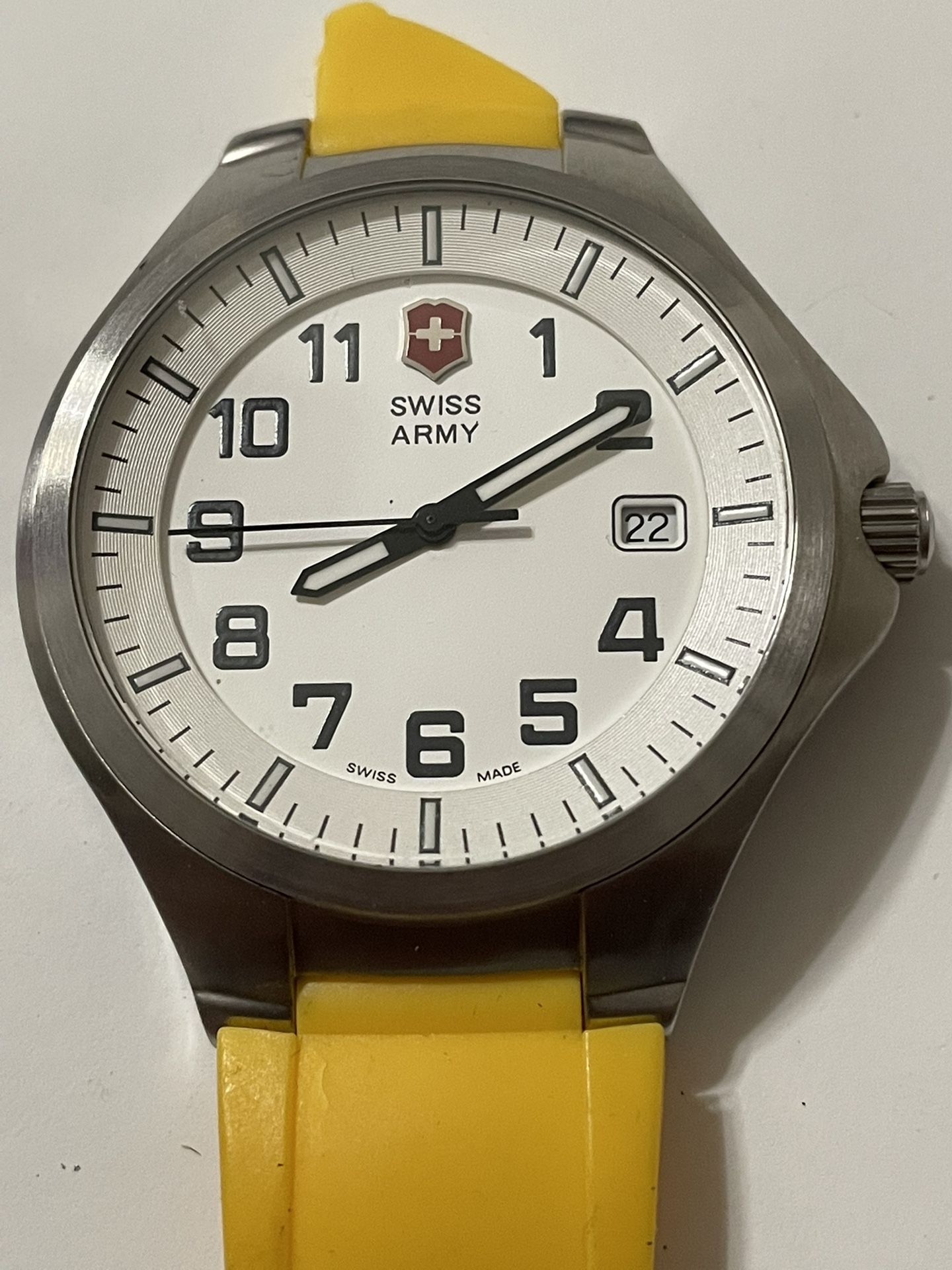 Pre Owned Swiss Army Victorinox Base Camp Watch Mens Model: 24741 With Box & Instructions.