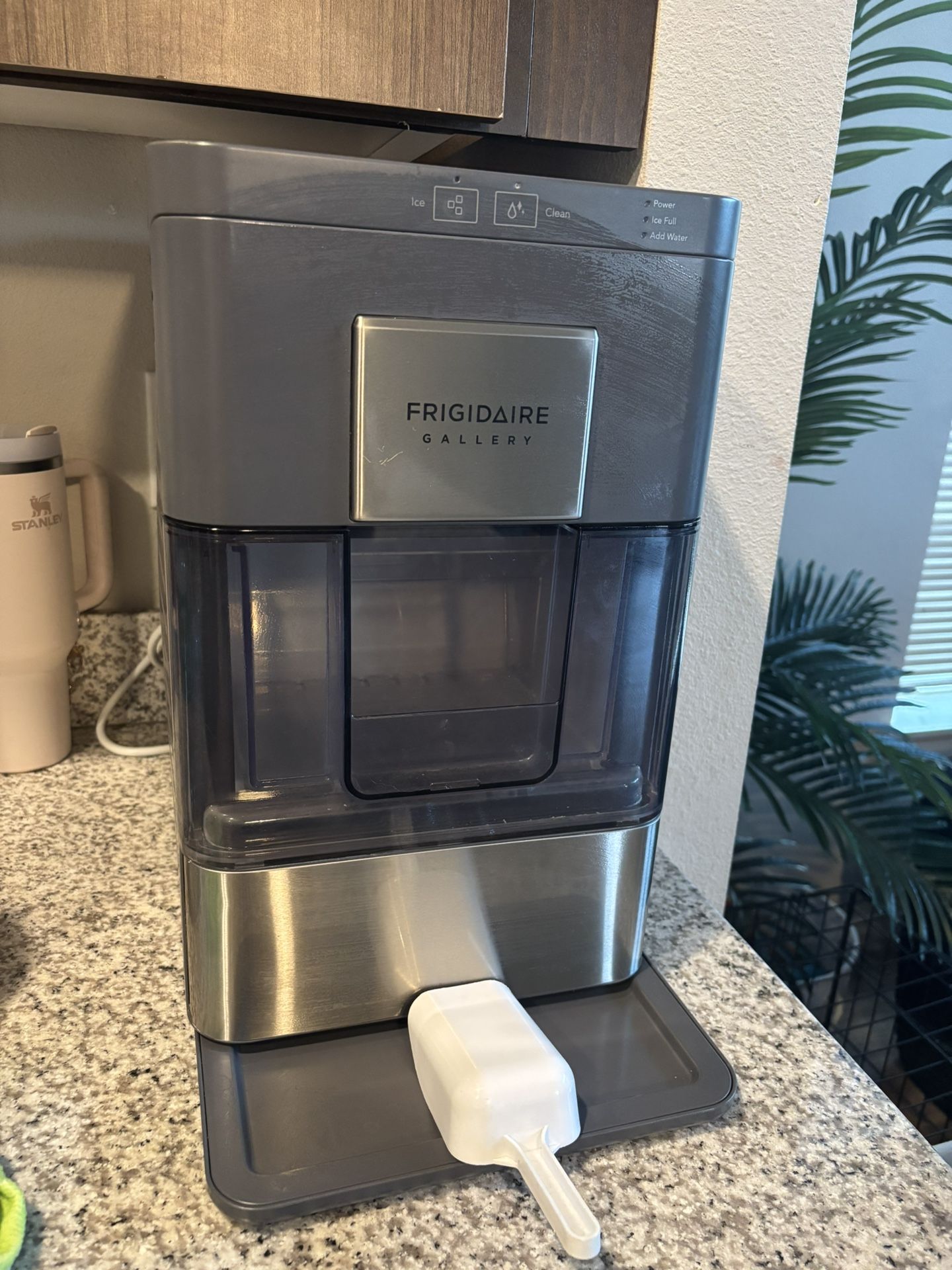 Frigidaire Nugget Ice Maker 