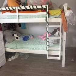 Bunk bed and mattresses 