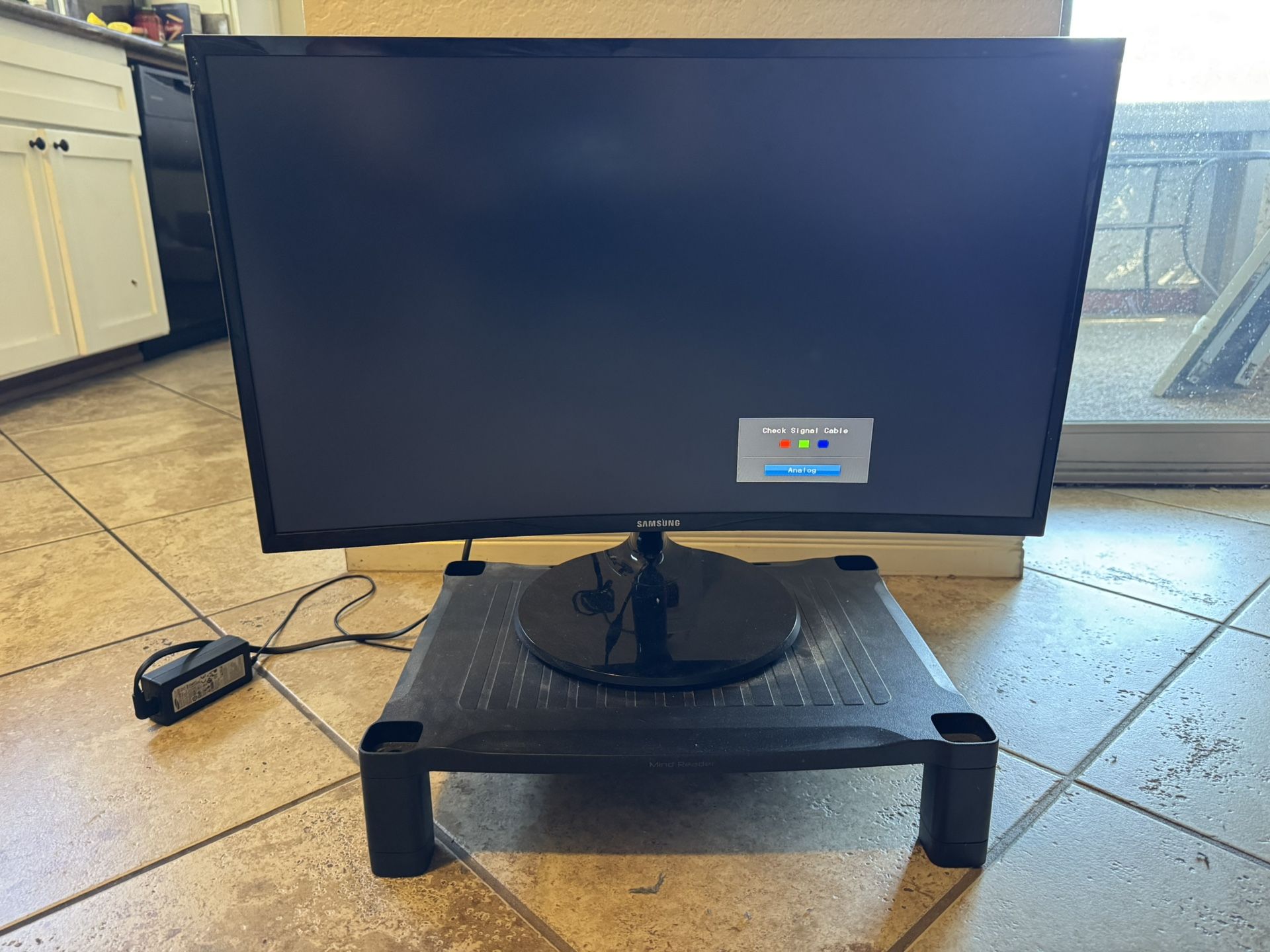 Samsung Curved Gaming Monitor 27in