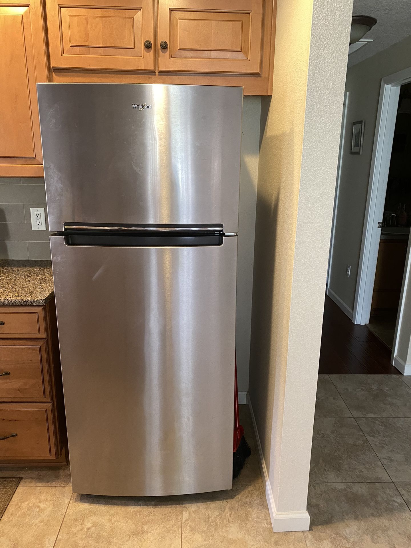 Refrigerator For Sale