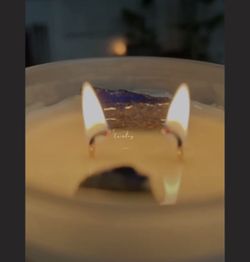 Crystal Cleansing Candle💙