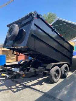 Smooth dump trailer