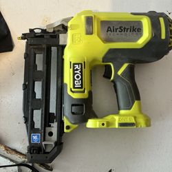 Ryobi 18v One+ 16gauge Nail Gun