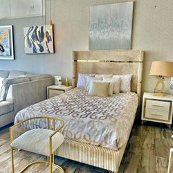 Queen bed for sale! Ask for price  