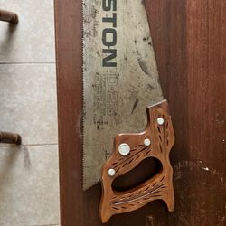 Vintage Disston D-23 8 point hand saw