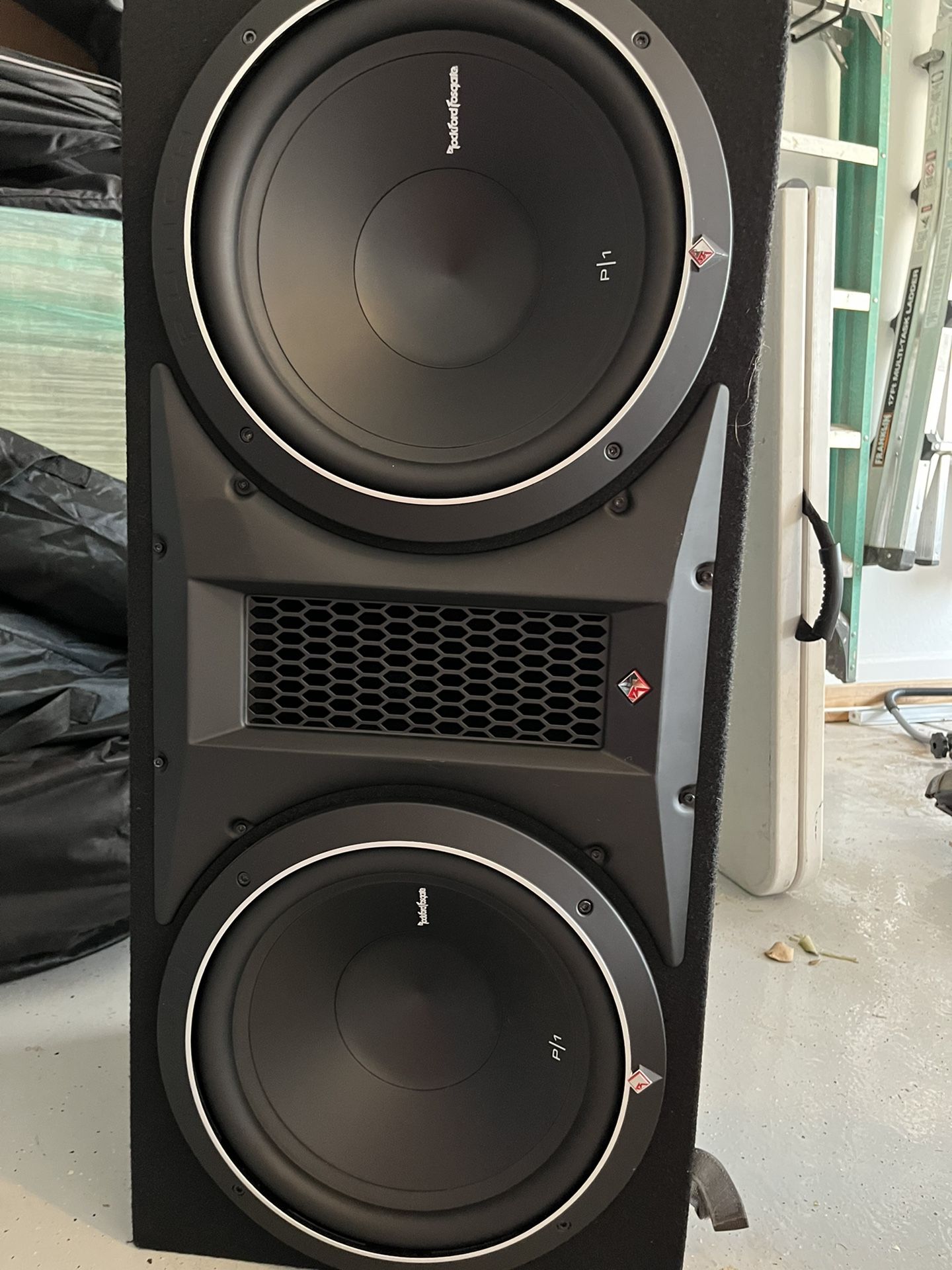 Rockford Fosgate Punch P1-2X12 Dual P1 12" Loaded Subwoofer Enclosure Ported