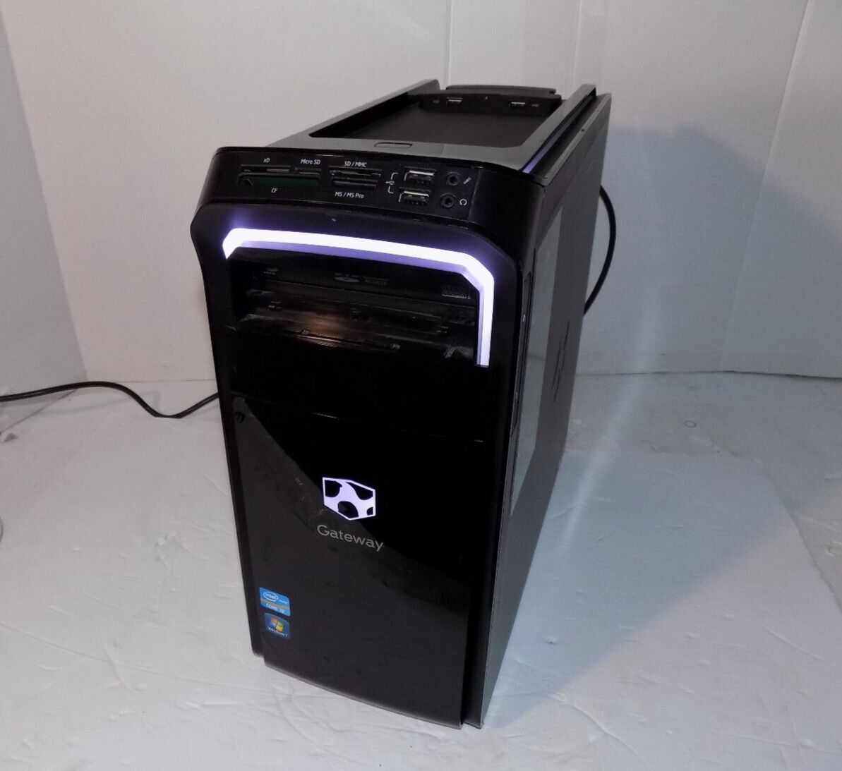 Desktop GATEWAY DX SERIES DESKTOP DX4860-UR28