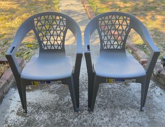 Gray Plastic Outdoor Patio Chairs – Set of 2