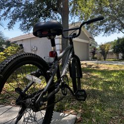 Gravity 2020 Bike 