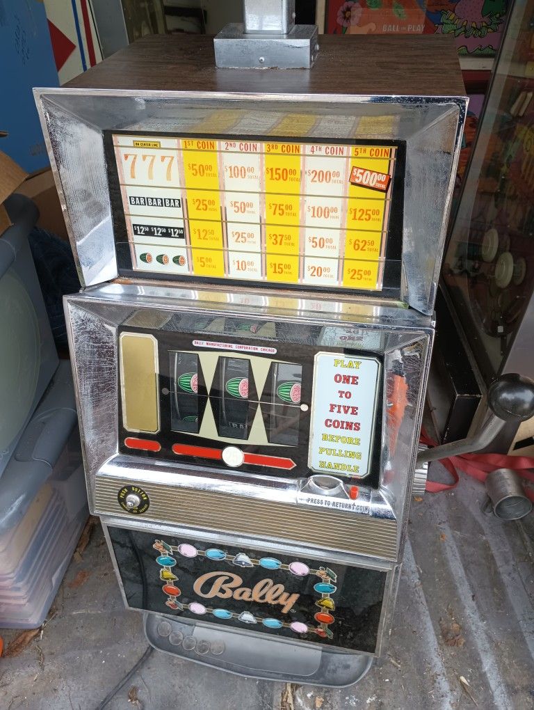 Bally 25 Cent Slot Machine