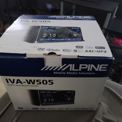 Alpine Iva w505