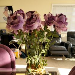 Artificial Lavendar large long stem roses in wood vase